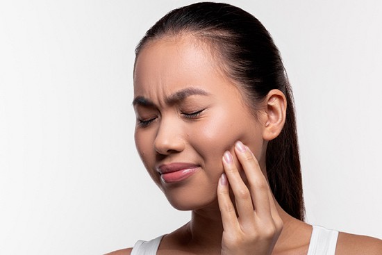 7 Signs You Need A Dentist Appointment